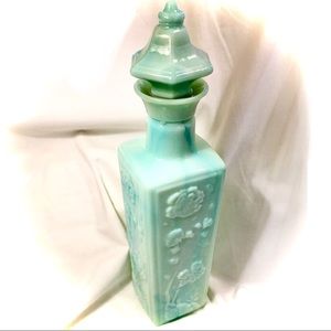 VINTAGE 1972 GREEN SLAG GLASS JIM BEAM DECANTER — EXCELLENT CONDITION